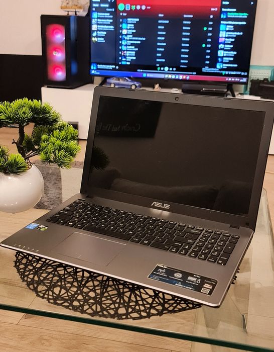 Laptop Asus X550J Używany