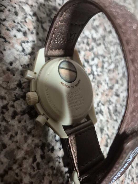 Omega x Swatch Bioceramic Saturn - SO33T100 Limited Edition