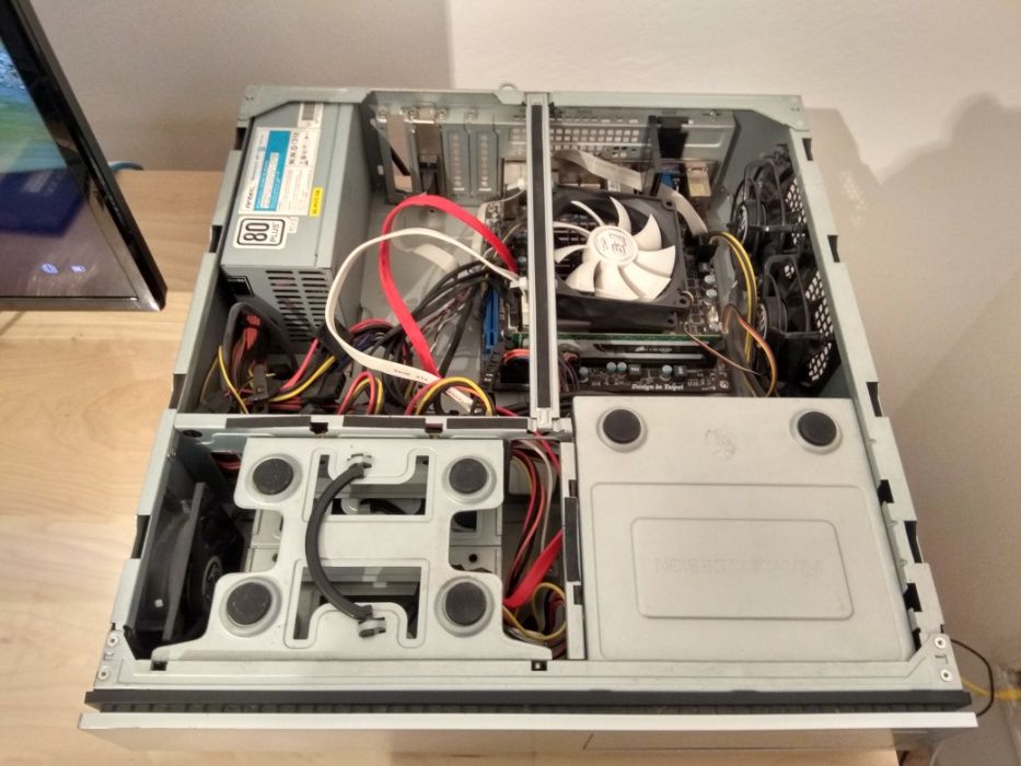 Komputer HTPC, 4GB RAM