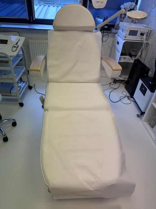 Elektryczny fotel kosmetyczny