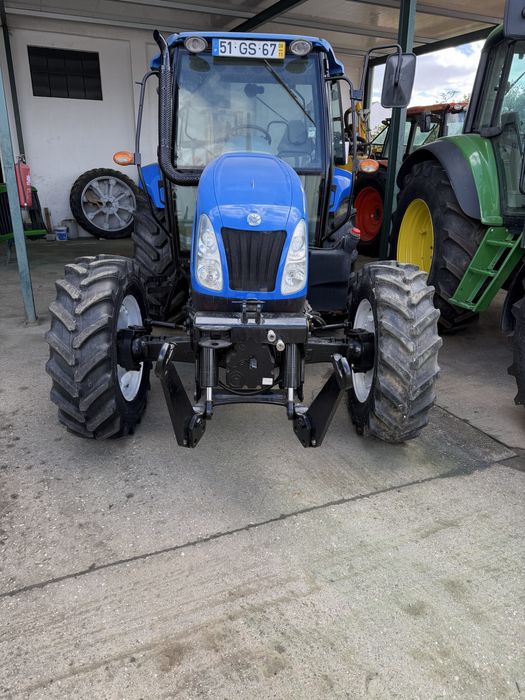 New Holland T5040