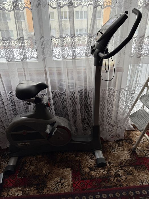 Profesjonalny elektromagnetyczny rower treningowy Kettler Ergometer X5