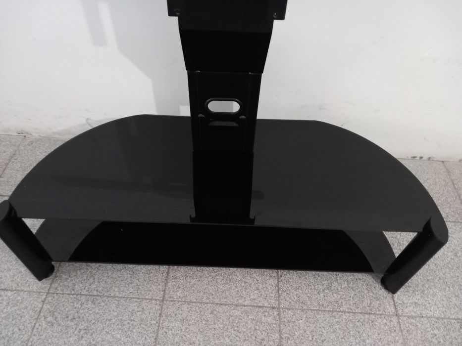 Móvel TV preto de sustento para tv