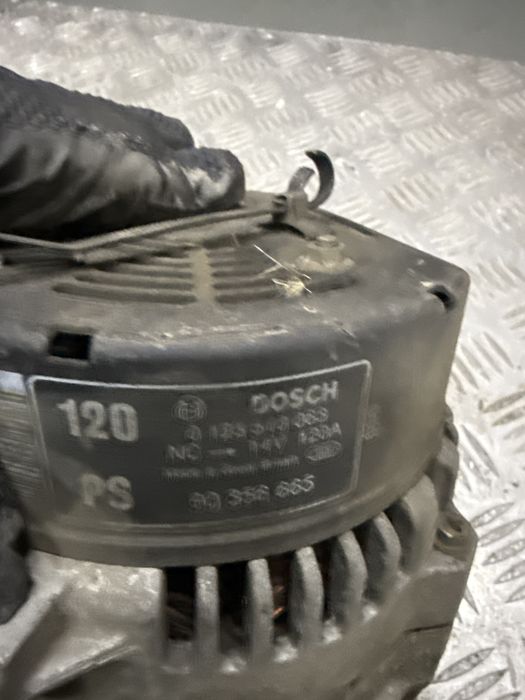 Alternator Opel vectra B 1.6