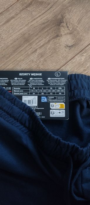 Szorty krótkie spodenki Pierre Cardin L