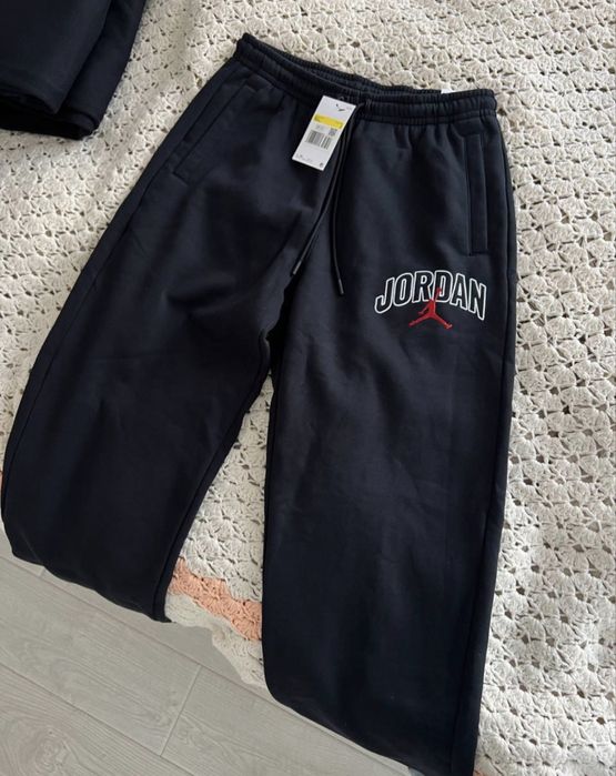 Штани Jordan oversized fit нові!!