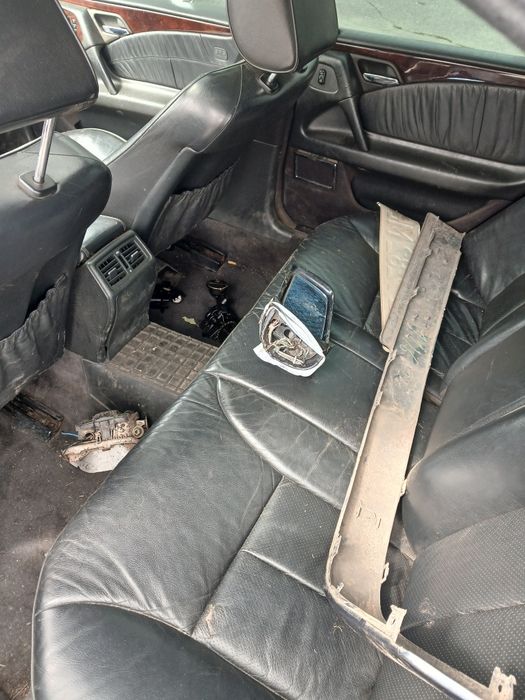 Mercedes-Benz E-Class 1996
