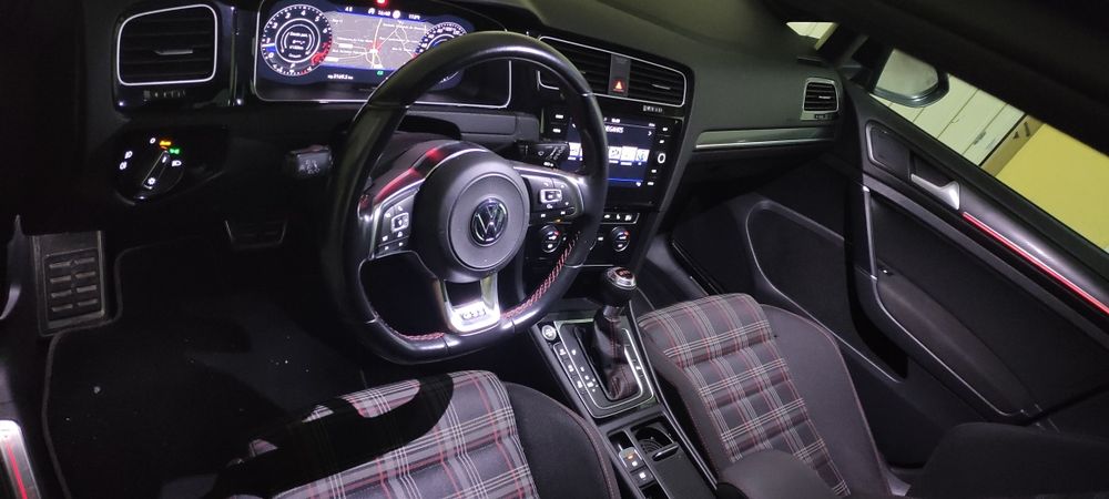 Volkswagen golf 7.5 gti