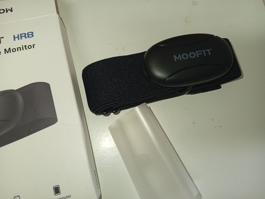 Moofit Fitness HR8 Heart Rate Monitor