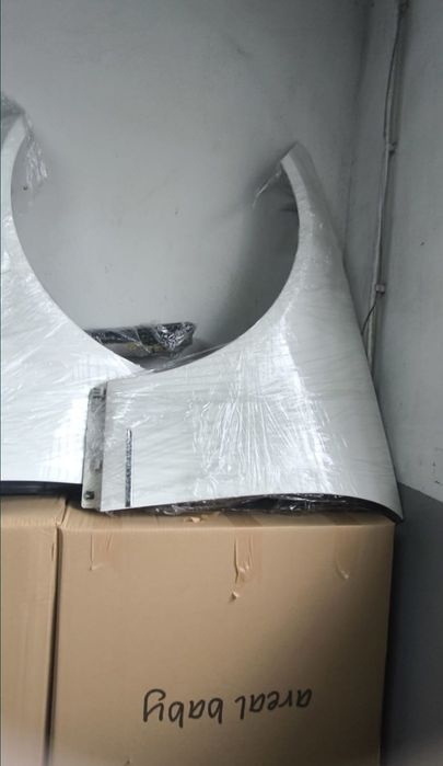 Guarda lamas esquerdo Mercedes C 220, W 204