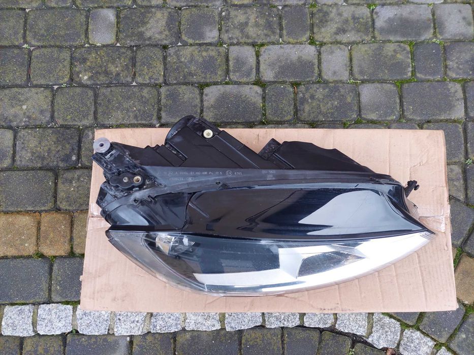 Lampa Przednia PRAWA VW GOLF 7 VII 5G1 Europa Oryginał