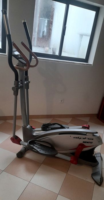 Newfit Alpha Elliptical Trainer442461245942671365