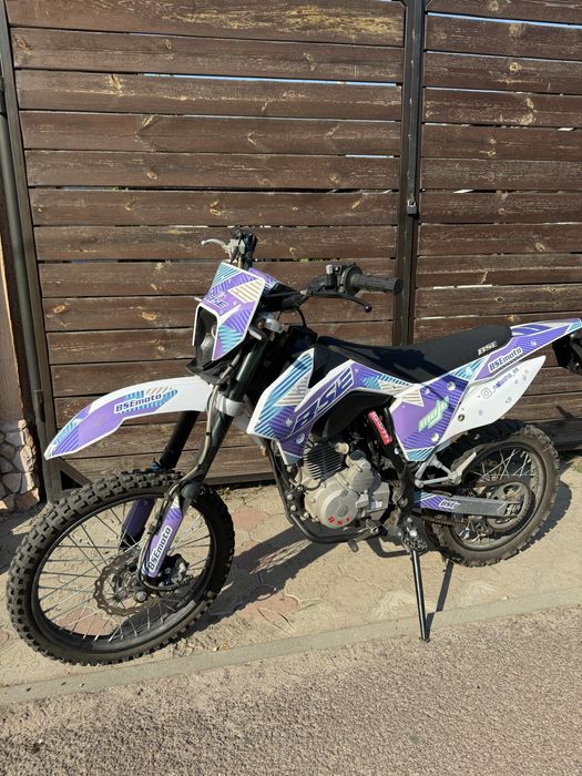 ТЕРМІНОВО ендуро мотоцикл бсе