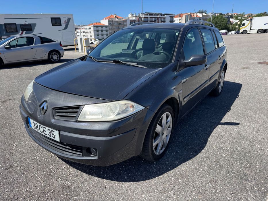Renault Mégane Break 1.5 dCi — 2006 · 206.711 km · Android Auto · Revisões em dia