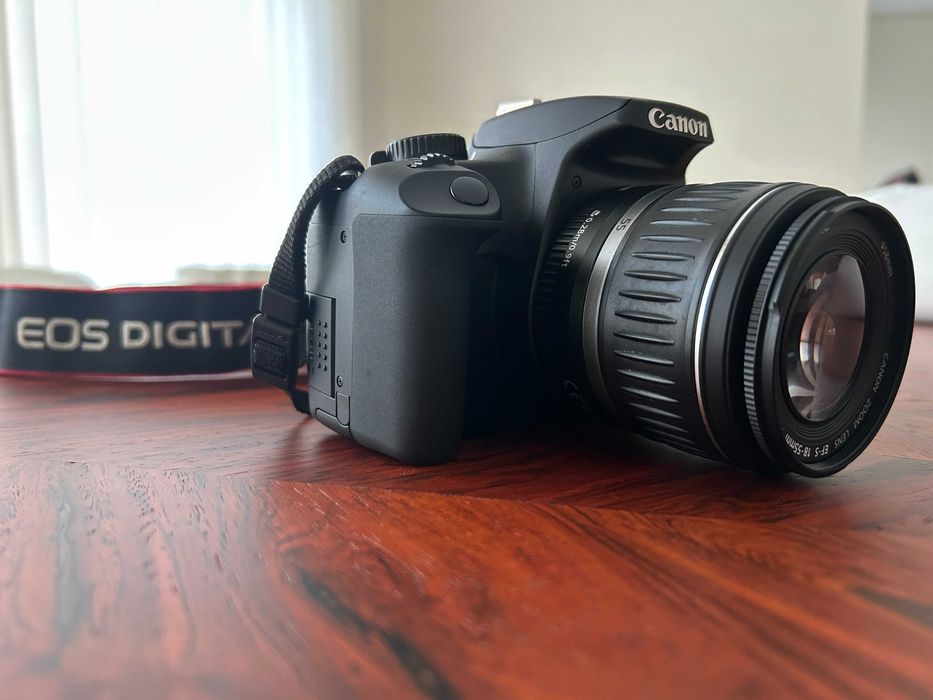 Maquina Fotográfica Canon 1000D