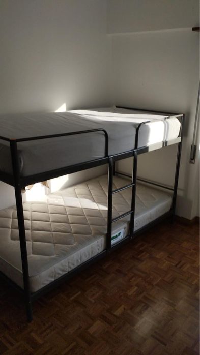 Vaga em Quarto duplo na Reboleira/Amadora
