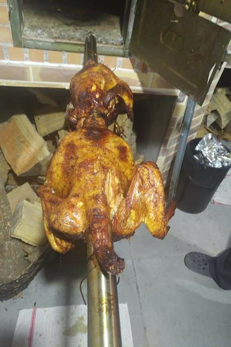 Porco no espeto saloio