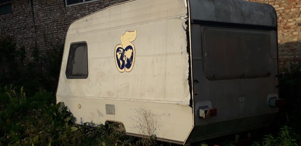 Продам домік на колесах!