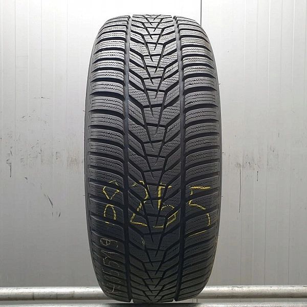1X Hankook Winter Icept Evo3 X 235/50/19/103V Xl