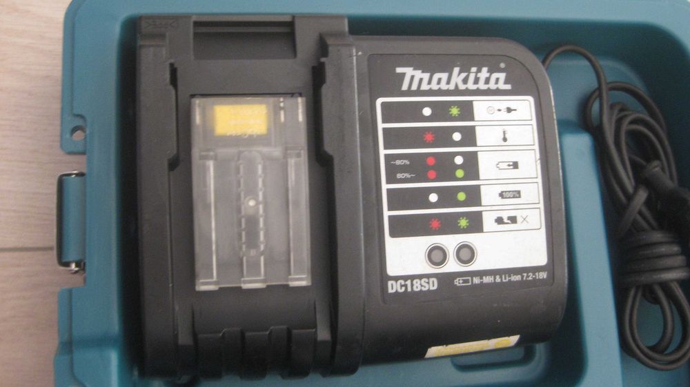 Wkrętarka Makita Komplet 18V