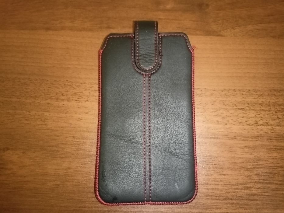 Etui na telefon 15 cm x 8,5 cm