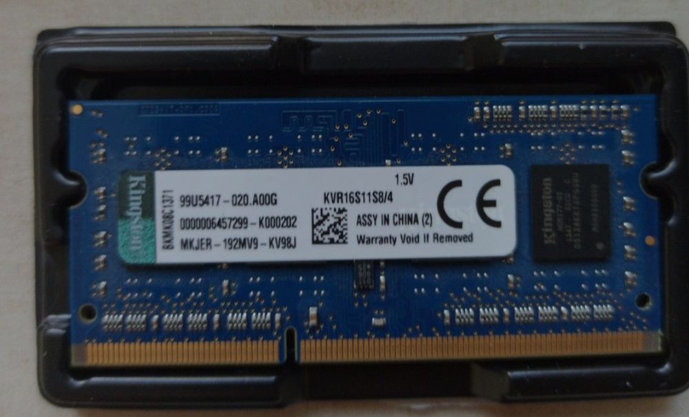 Pamięć RAM jak na zdjęciu 4GB DDR3