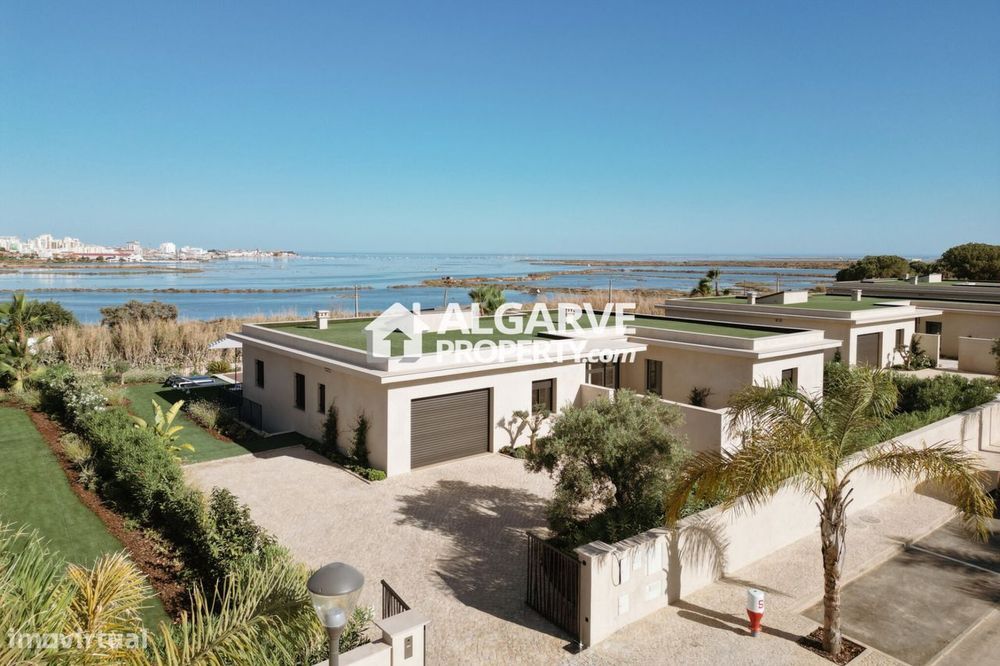 Moradia T4 na Premier Private Villa Resort em Faro