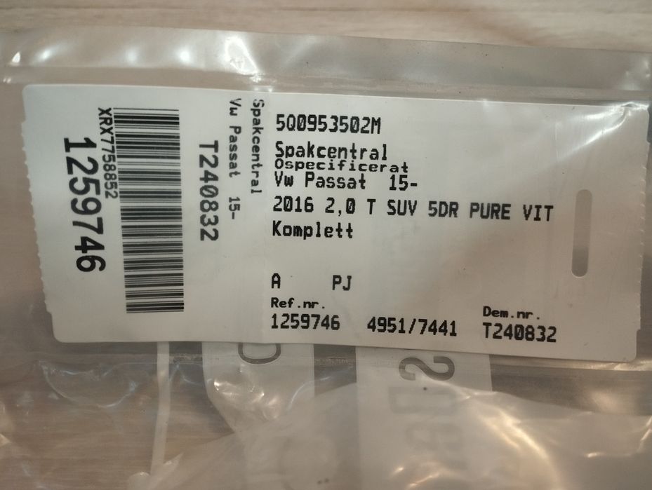 PRZEŁĄCZNIK  kierunkowskazow mentka Volkswagen VW PASSAT B8 ]21ovoko