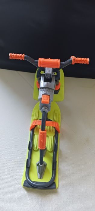 13 Bonecos Hasbro bicicleta. Kart e moto