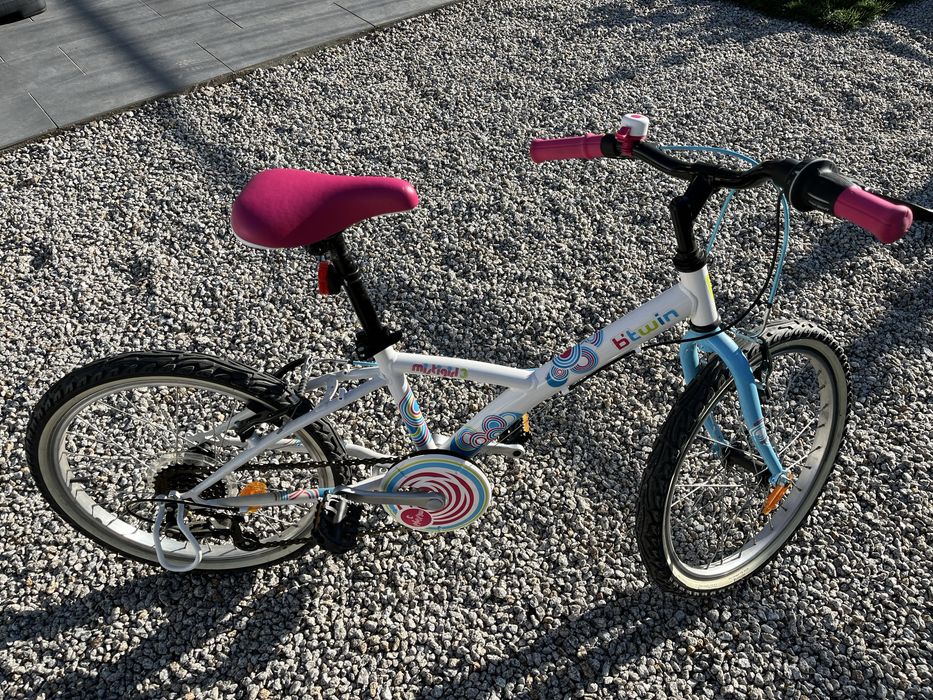 Bicicleta menina