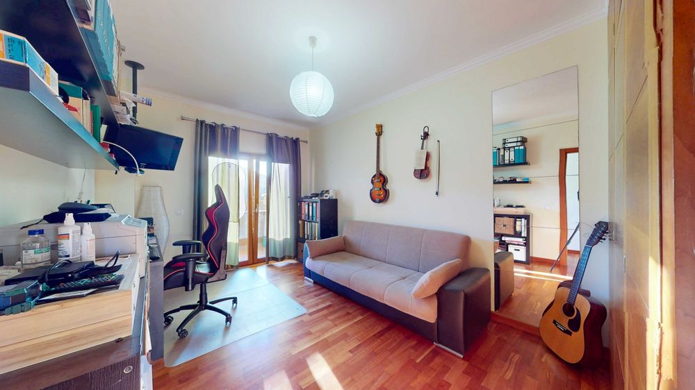 Moradia T3, box 50m2