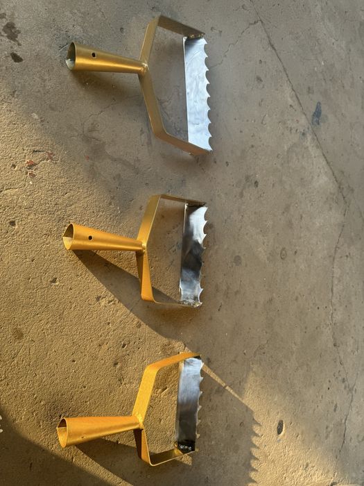 Плоскорез из ленточной пилы , сапа , тяпка , мотыга