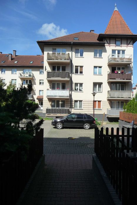 KAWALERKA SZCZECIN WARSZEWO , '' Wieżyczki" Parking prywatny