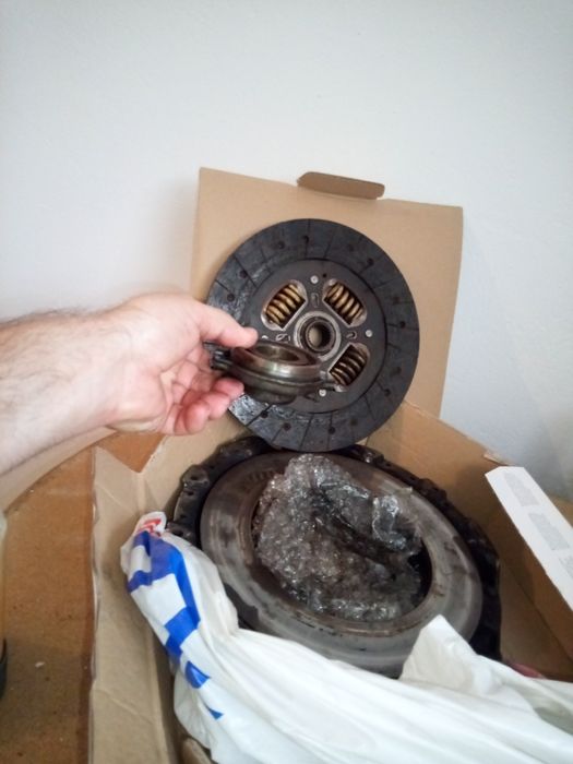 Embreagem Jeep 4-4Nissan Terrano ll