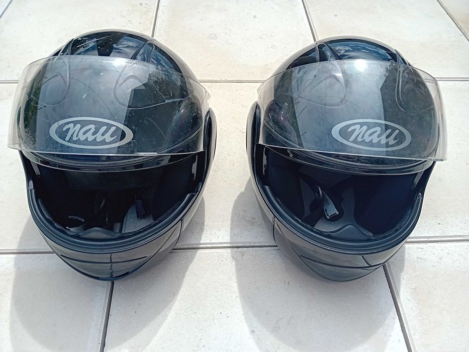 Capacetes de mota