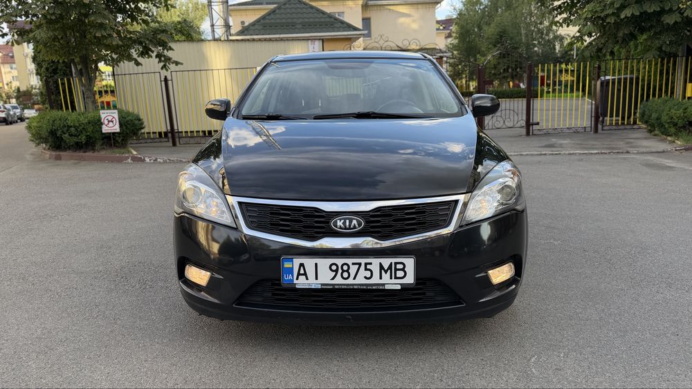 KIA CEED 1.6 газ/бензин Клімат