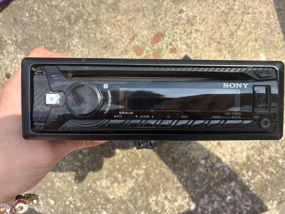 Radio Sony CDX-G1000U do samochodu AUX , USB , Subwoofer
