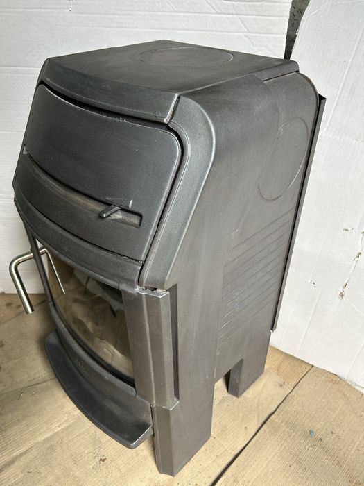 Чавунна піч камін буржуйка Jotul F 220 BP