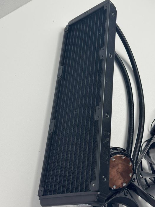 Система рідинного охолодження NZXT Kraken 360 RGB