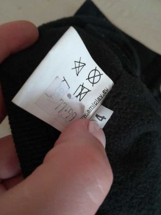 Puchowa kurtka dla małego psa lub kota