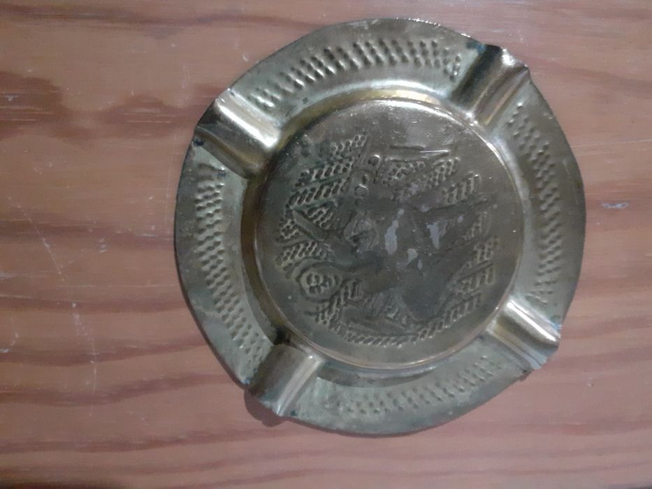 Cinzeiro publicitário MARTINI da cerâmica carpignano piola Itália.