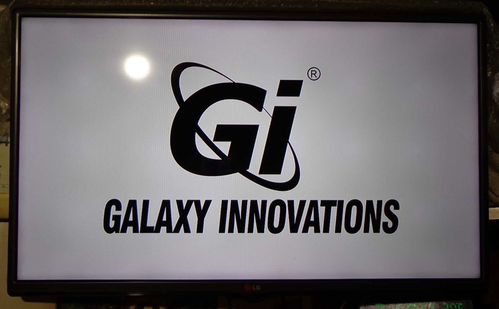 Універсальна TV приставка.