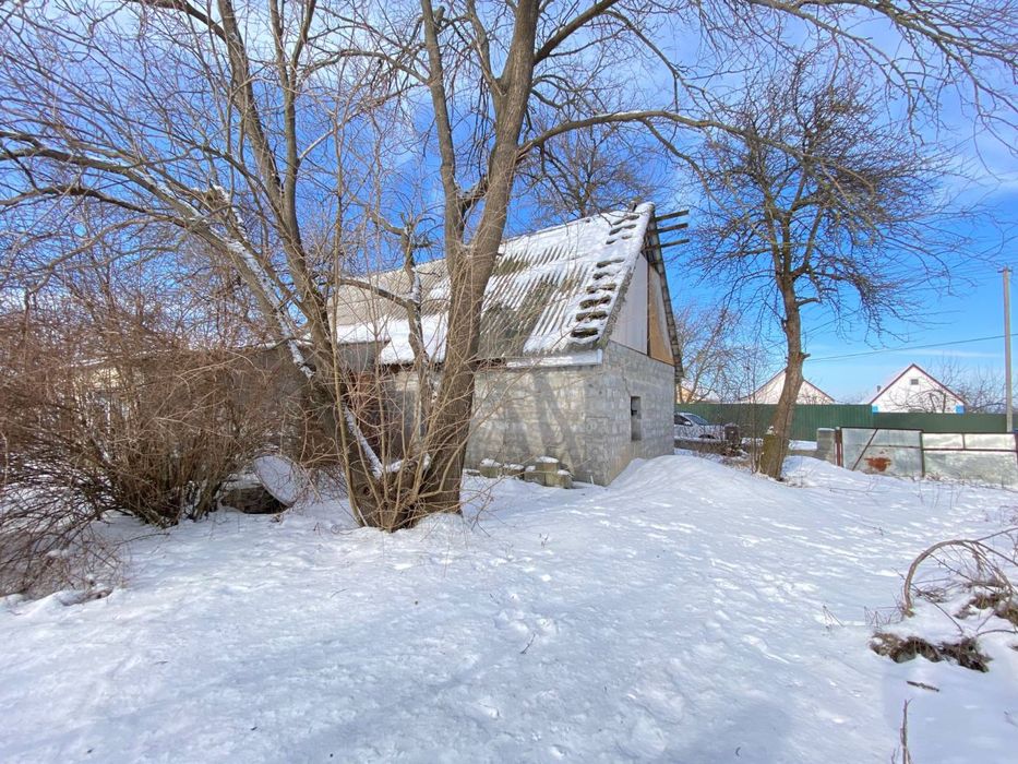 Продам будинок під ремонт