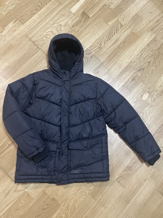 Зимова куртка на підлітка