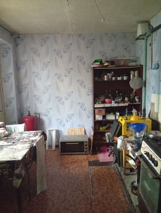 Продається 2 кімнатна квартира с . Веселе 12000 $