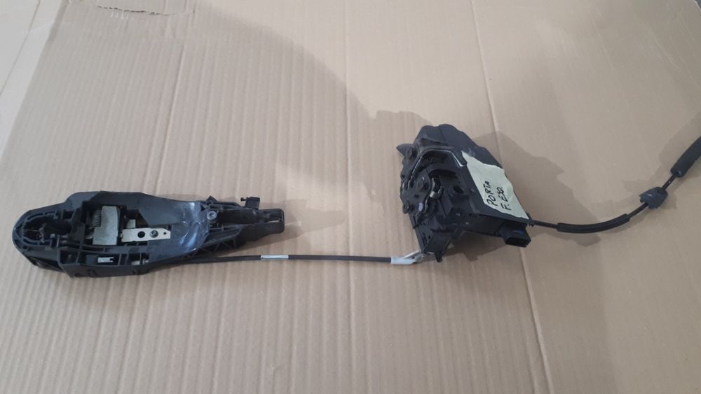 Fecho de porta peugeot 308