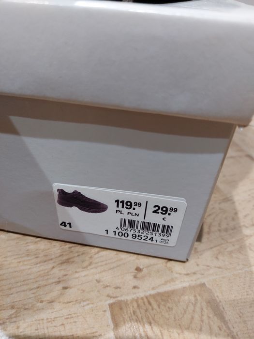 Czarne adidasy Graceland