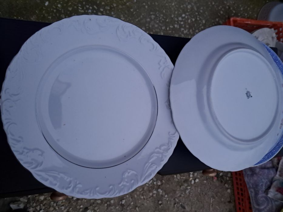 Tres pratos rasos