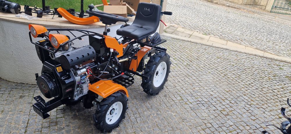 Mini tractor diesel tracção 4