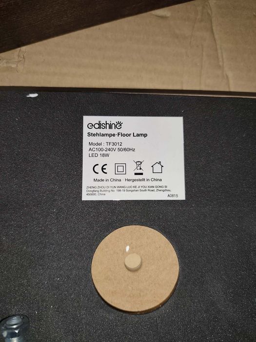 Lampa podłogowa led